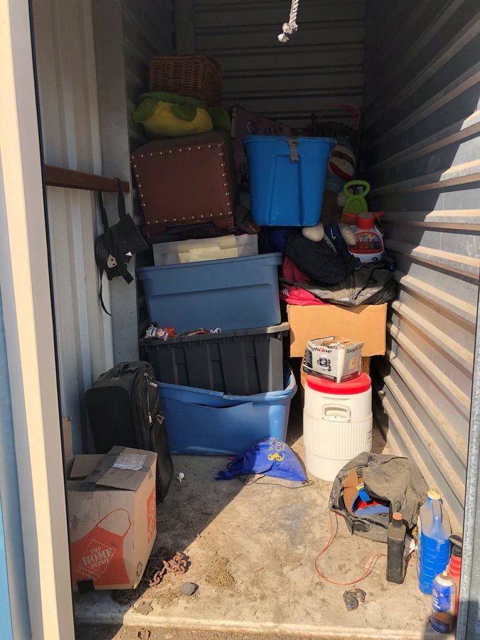 5 x 10 storage unit in Houston, TX