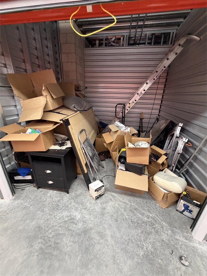10 x 10 storage unit in Meridian, ID