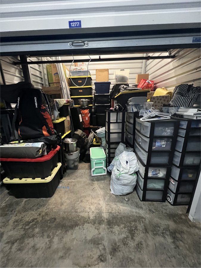 10 x 9 storage unit in Kapolei, HI