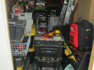 5 x 10 storage unit in Fairfield, CA