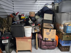10 x 8 storage unit in Savannah, GA