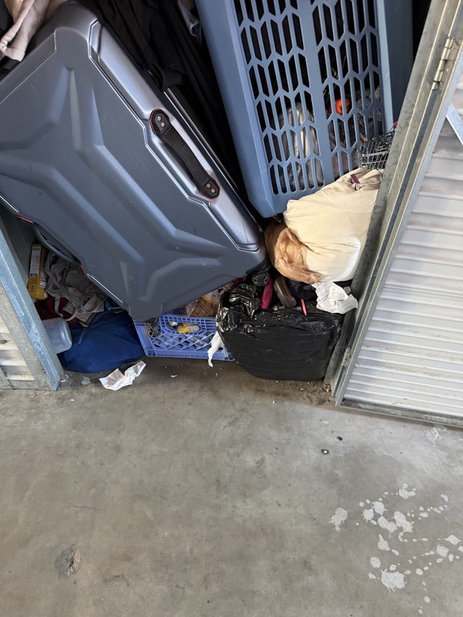 3 x 4 storage unit in Albuquerque, NM
