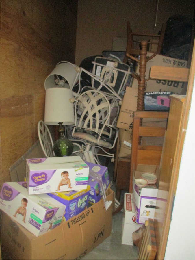 10 x 10 storage unit in Fairfield, CA