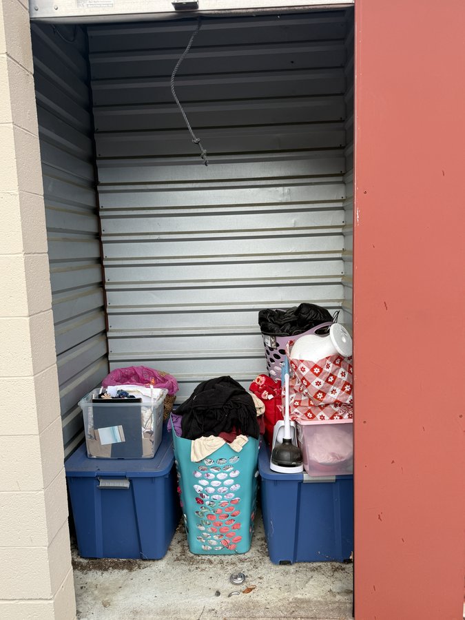 5 x 5 storage unit in West Berlin, NJ