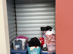 5 x 5 storage unit in West Berlin, NJ
