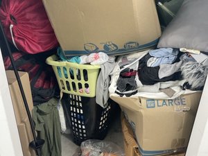 5 x 10 storage unit in Burlington, NJ