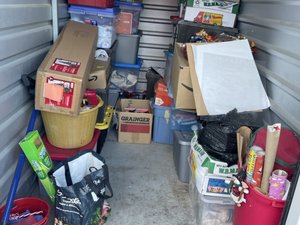 5 x 10 storage unit in Burlington, NJ