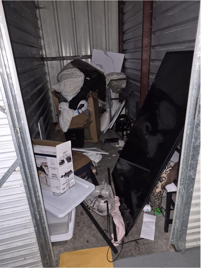 5 x 10 storage unit in Des Moines, IA