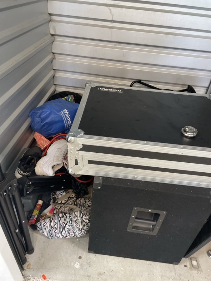 5 x 5 storage unit in Burlington, NJ