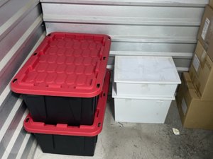 10 x 5 storage unit in Burlington, NJ