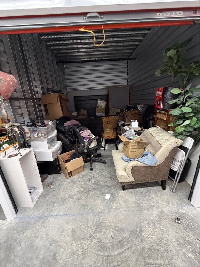 10 x 15 storage unit in Meridian, ID