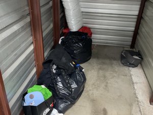 5 x 10 unit in Trenton