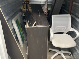 5 x 10 storage unit in Maple Shade, NJ