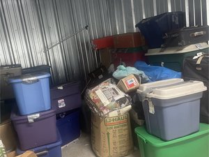 10 x 10 unit in Manchester