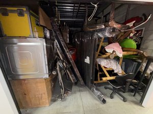 10 x 20 unit in North Hollywood