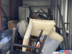 5 x 10 storage unit in Burlington, NJ