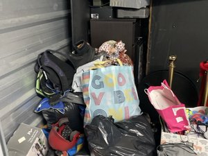 10 x 10 storage unit in Burlington, NJ