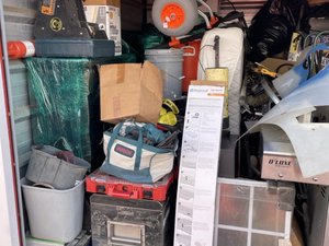 10 x 10 storage unit in Burlington, NJ