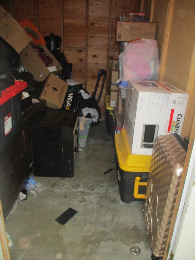 10 x 10 storage unit in Fairfield, CA