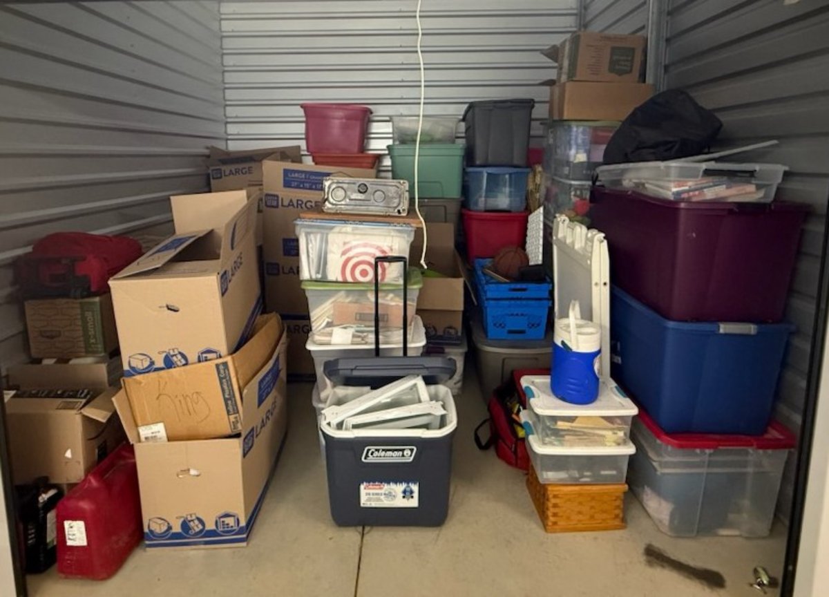 20 x 10 storage unit in Garner, NC