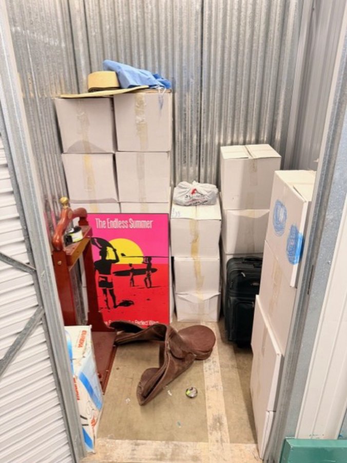 5 x 5 storage unit in Bethesda, MD