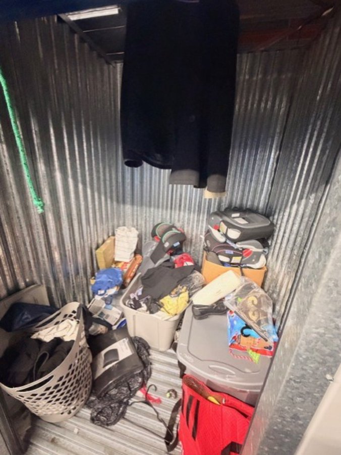 5 x 5 storage unit in Bethesda, MD