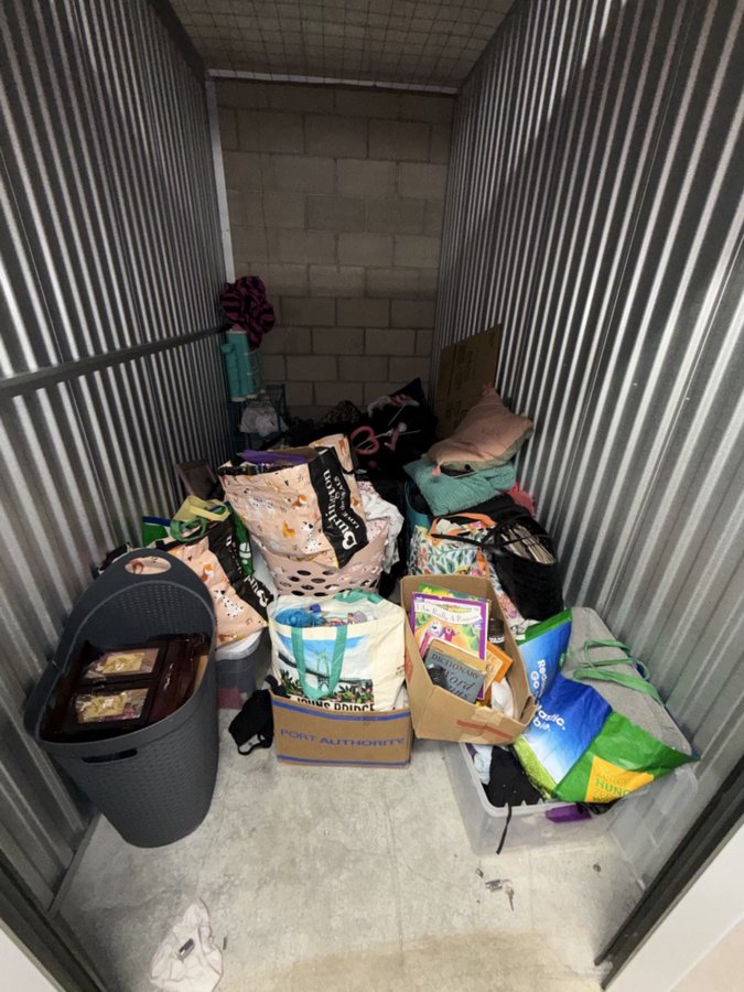 5 x 10 storage unit in North Hollywood, CA