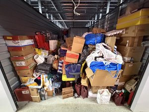 10 x 20 storage unit in North Hollywood, CA