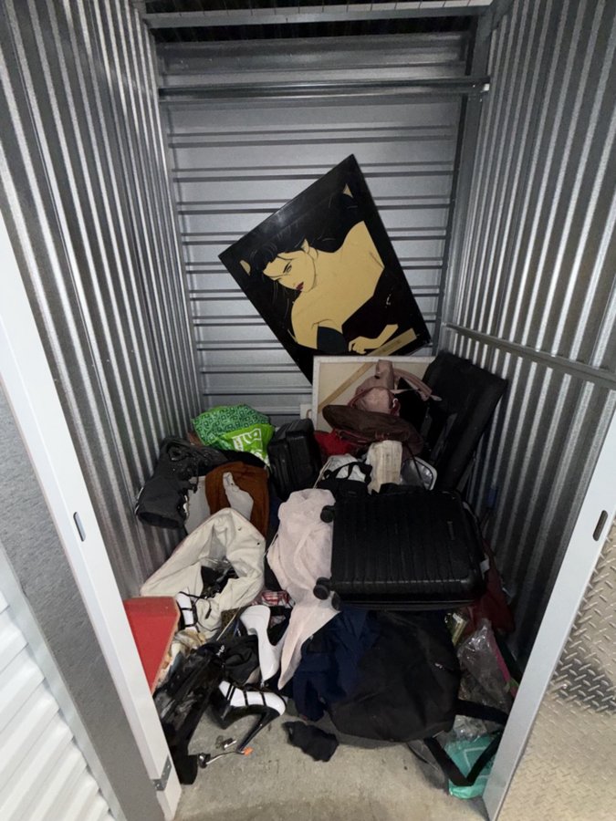 5 x 5 storage unit in North Hollywood, CA