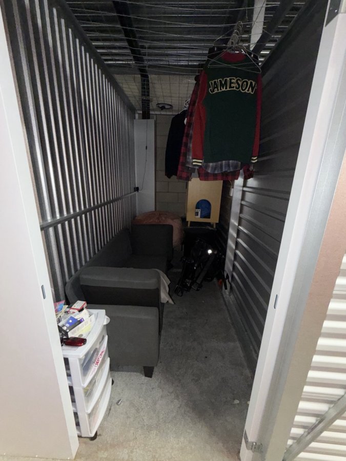 5 x 10 storage unit in North Hollywood, CA