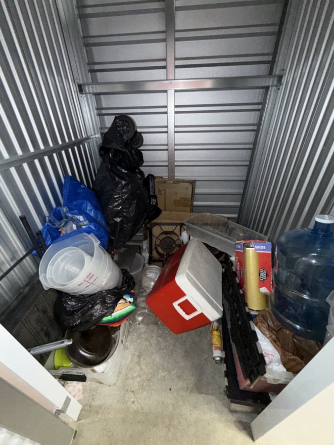 5 x 5 storage unit in North Hollywood, CA