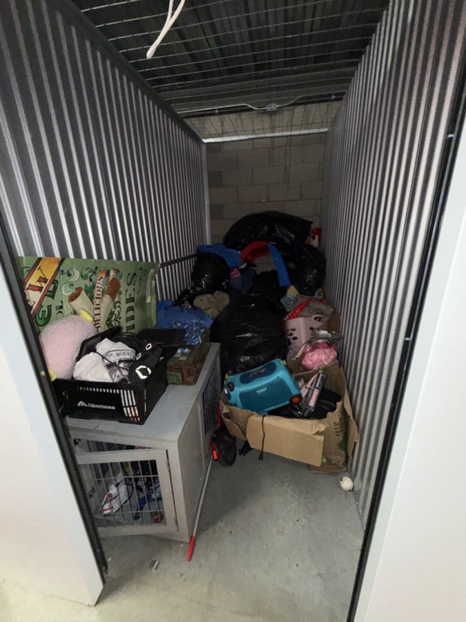 5 x 10 storage unit in North Hollywood, CA