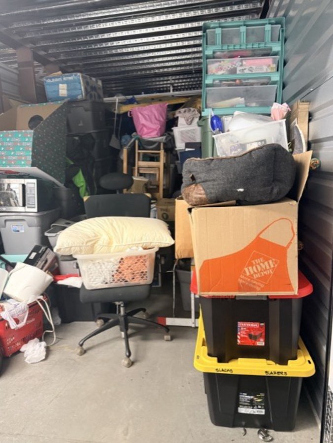 10 x 20 storage unit in Overland Park, KS