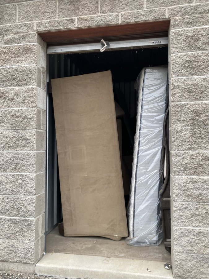 5 x 10 storage unit in Tucson, AZ