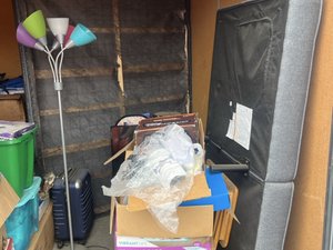 10 x 10 storage unit in Sacramento, CA