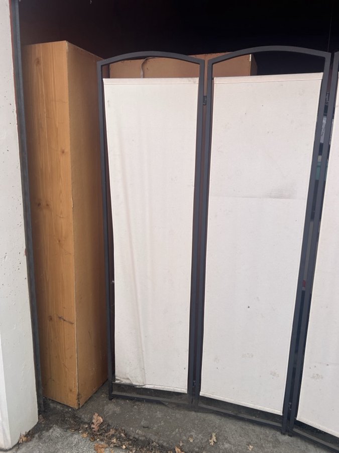 10 x 15 storage unit in Sacramento, CA