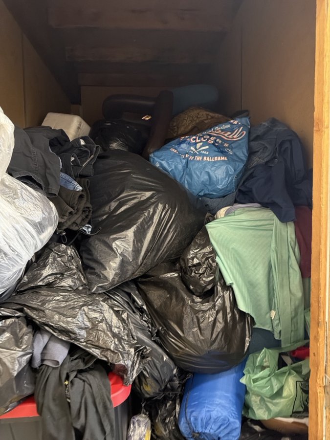 5 x 10 storage unit in Sacramento, CA