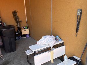 10 x 10 storage unit in Sacramento, CA