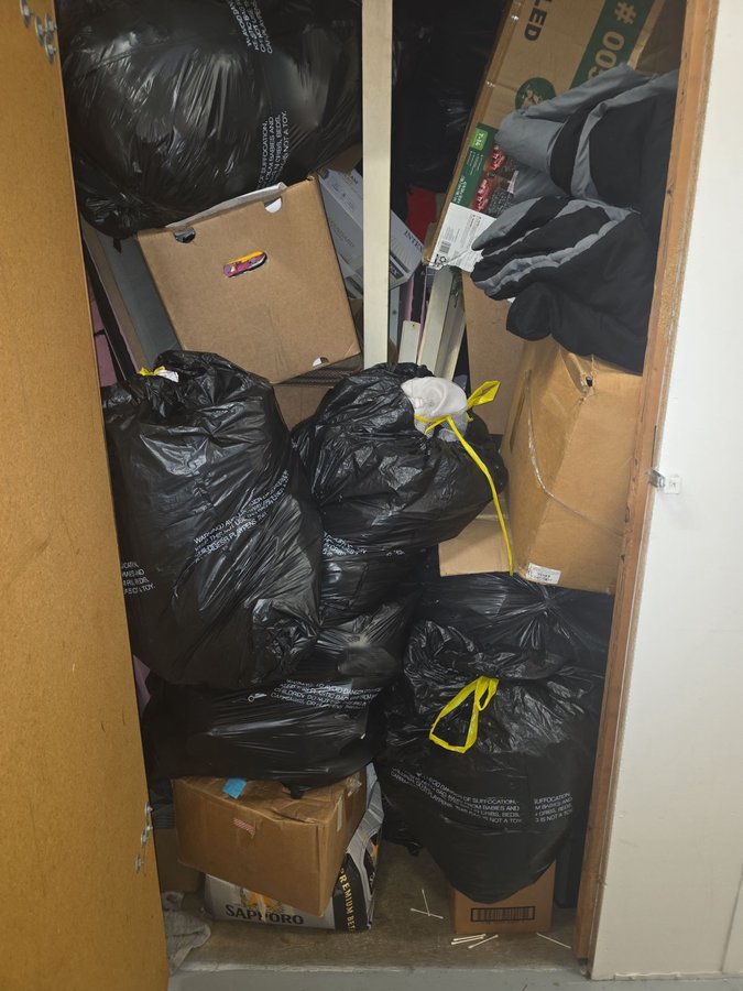 5 x 5 storage unit in East Palo Alto, CA