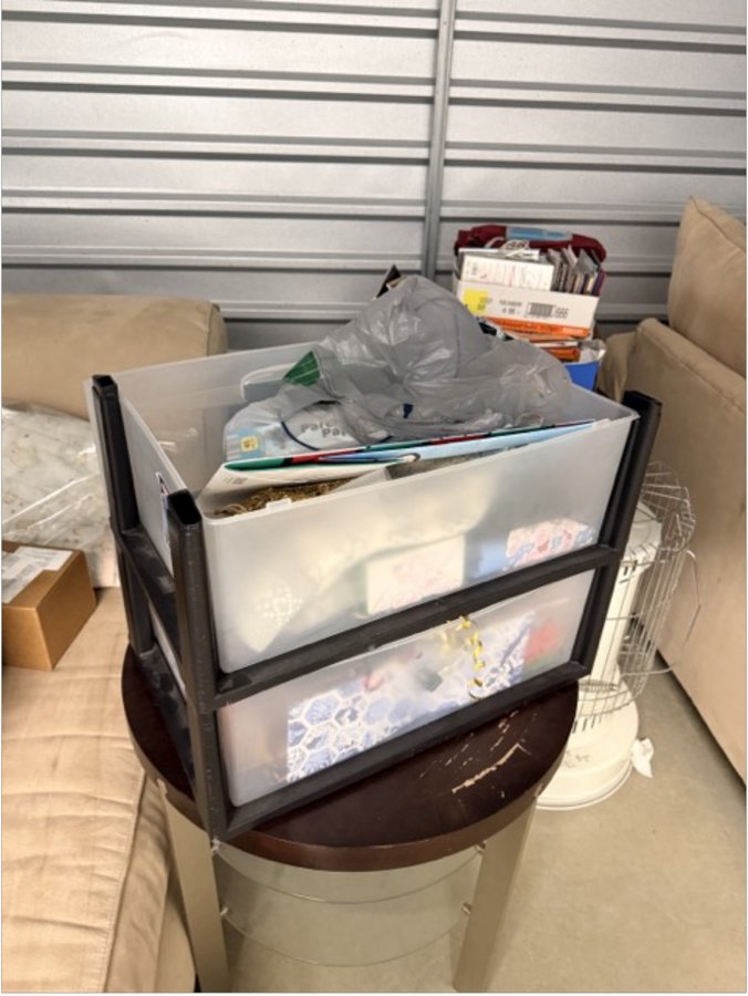 10 x 10 storage unit in Overland Park, KS