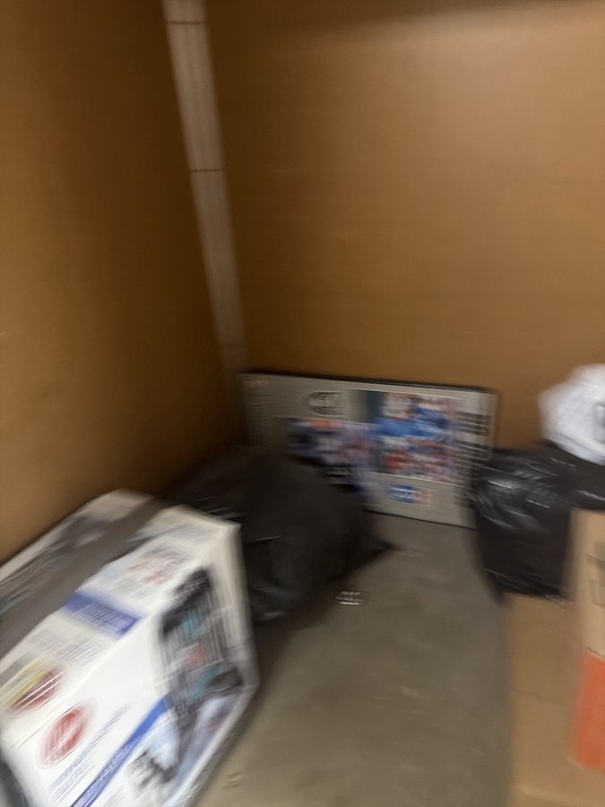 5 x 5 storage unit in Citrus Heights, CA