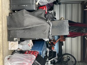 10 x 10 storage unit in Vallejo, CA