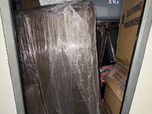 10 x 10 storage unit in North Hollywood, CA