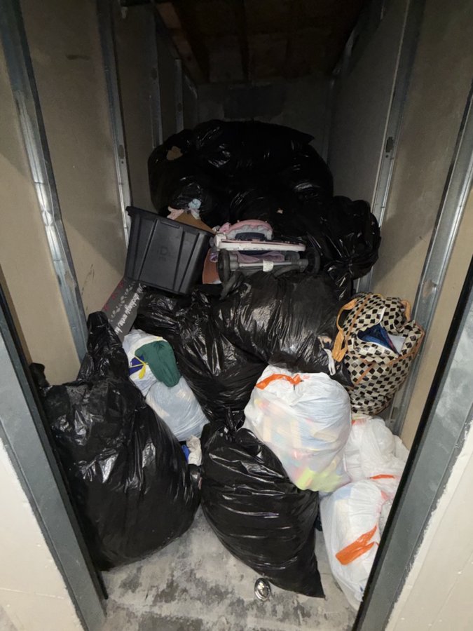5 x 10 storage unit in North Hollywood, CA