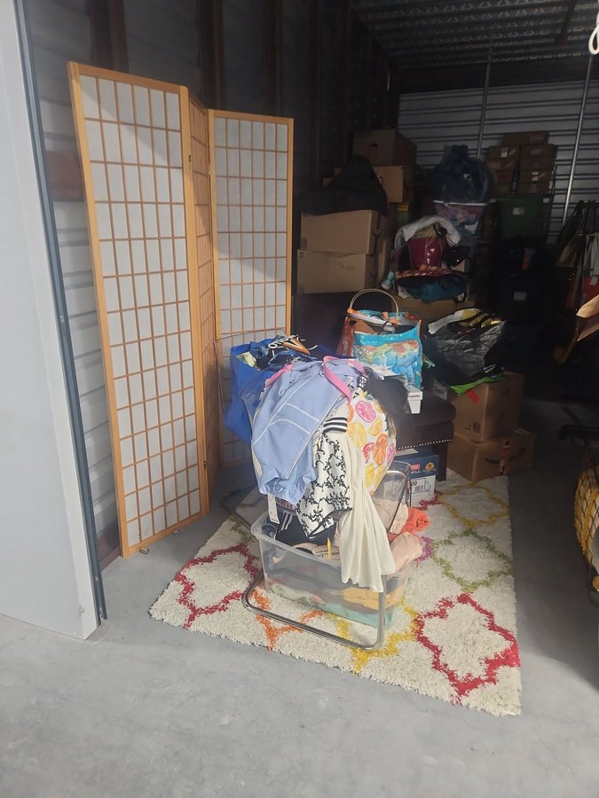10 x 20 storage unit in Fuquay Varina, NC