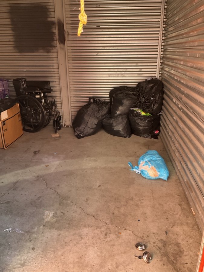 10 x 10 storage unit in Vallejo, CA