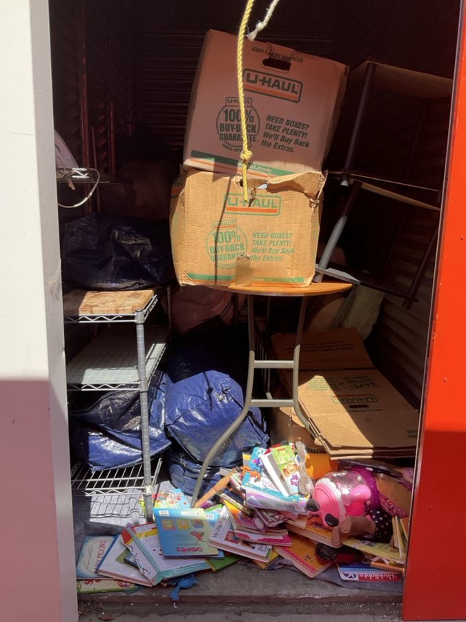 5 x 10 storage unit in Vallejo, CA