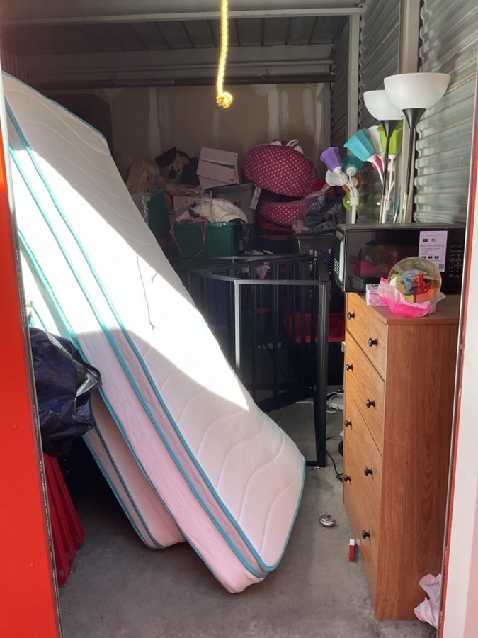 15 x 10 storage unit in Vallejo, CA