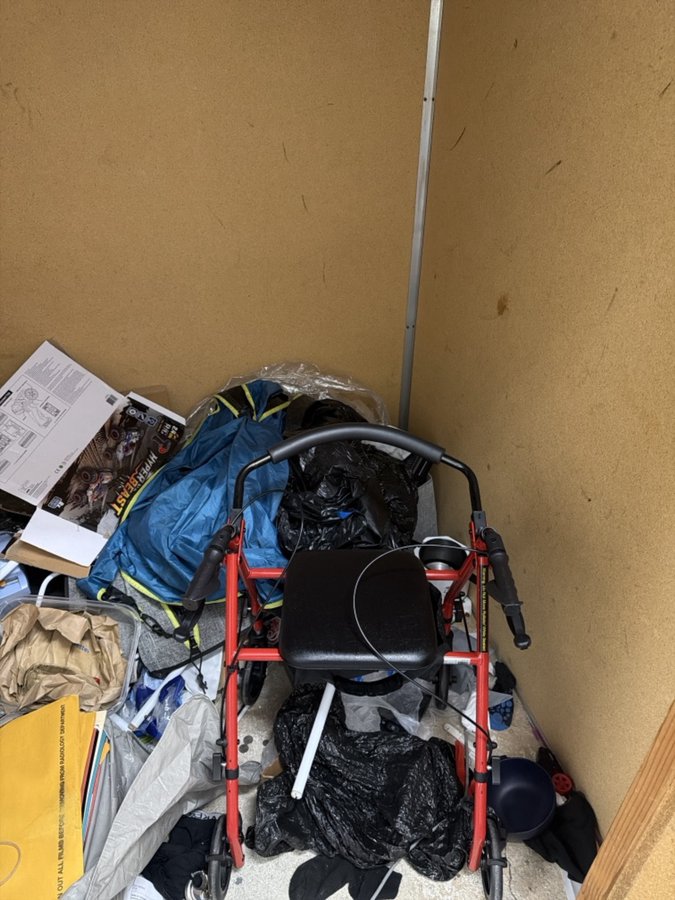 5 x 5 storage unit in Carmichael, CA