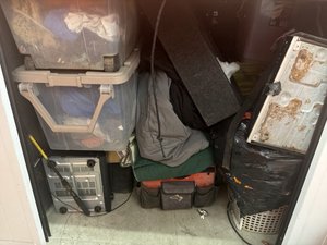 5 x 10 storage unit in Sacramento, CA